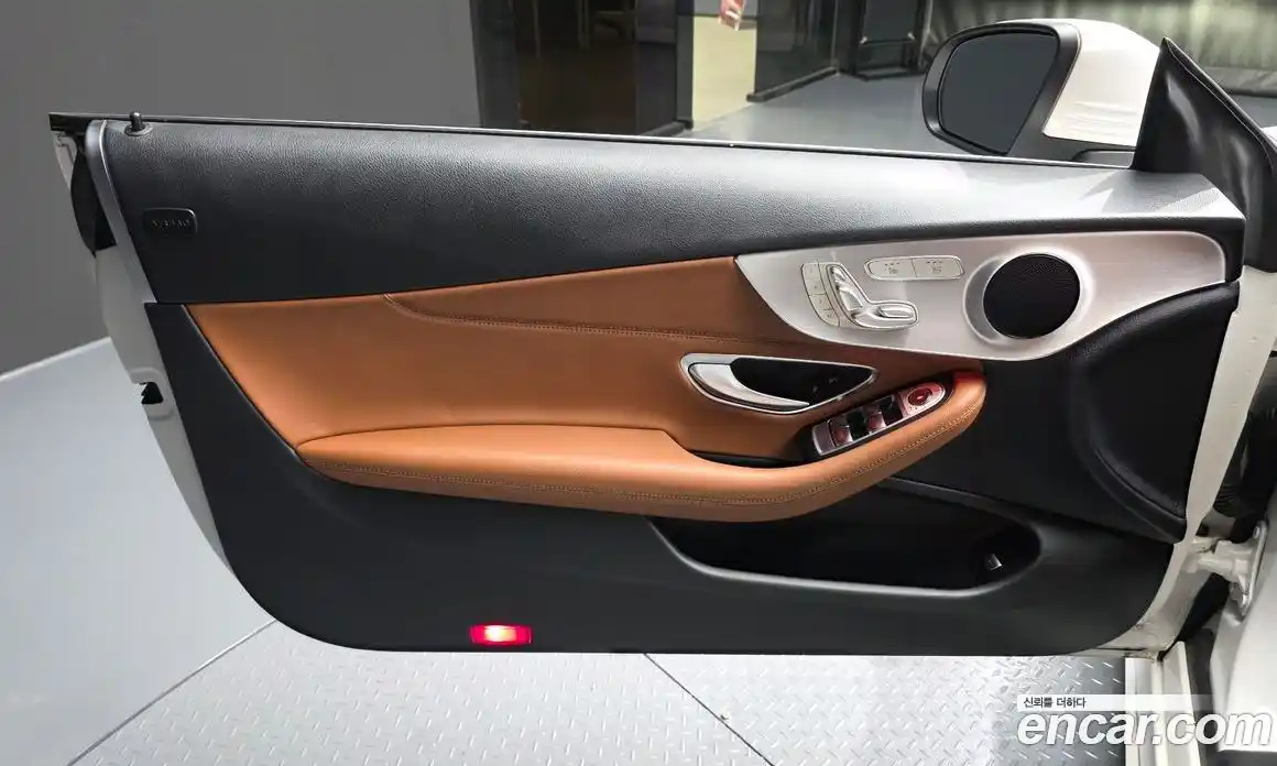 Mercedes-Benz C-Class 2019 2.0 гидро, фото 15 Mercedes-Benz C-Class 2019 2.0 гидро, фото 15