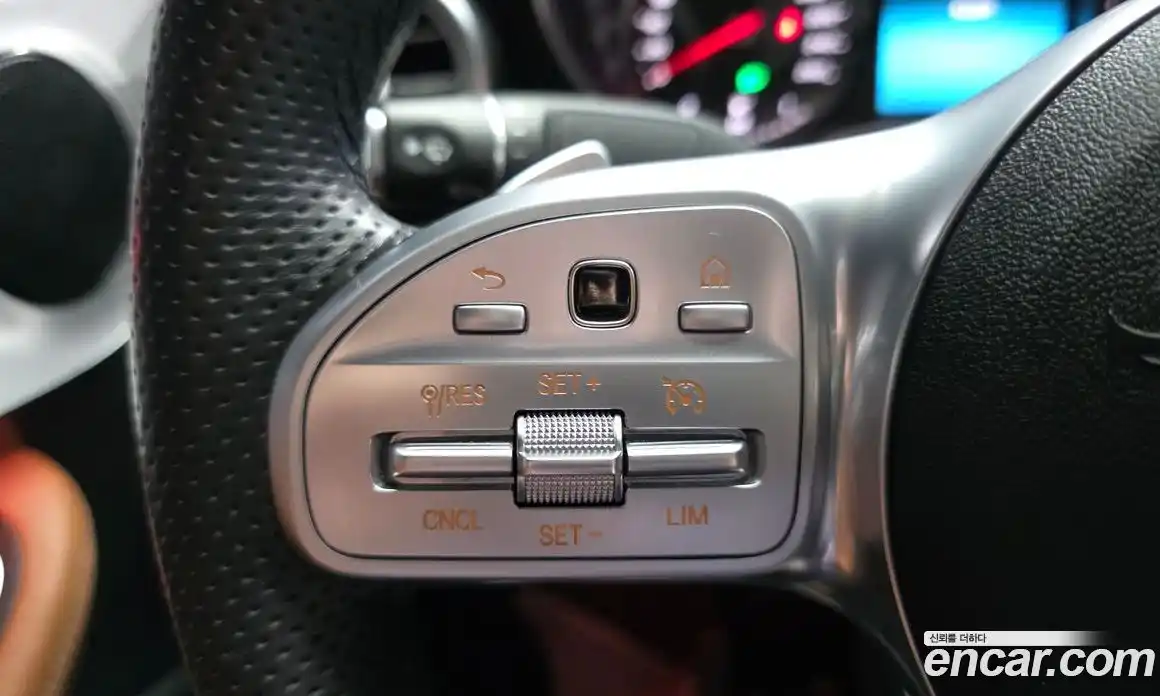 Mercedes-Benz C-Class 2019 2.0 гидро, фото 23 Mercedes-Benz C-Class 2019 2.0 гидро, фото 23