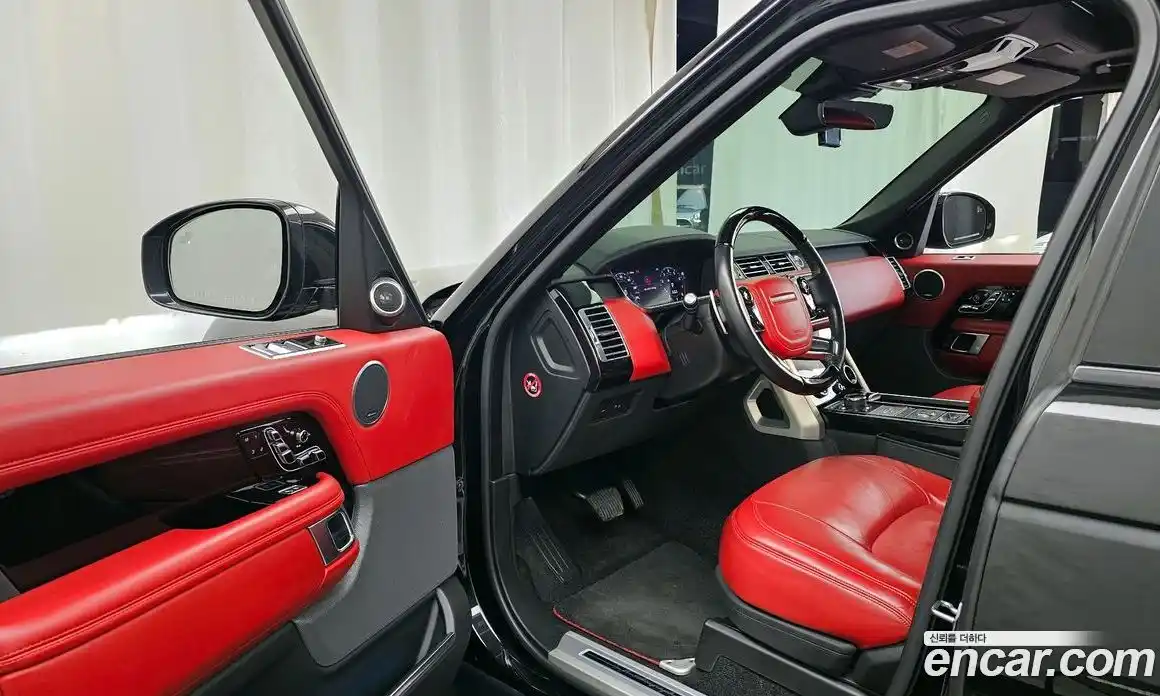 Land Rover Range Rover 2019 5.0 автомат (гидро), фото 13