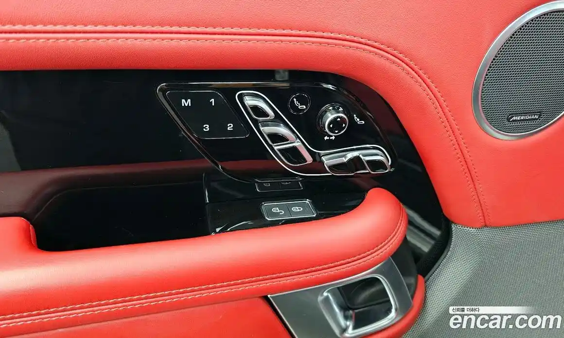 Land Rover Range Rover 2019 5.0 автомат (гидро), фото 32