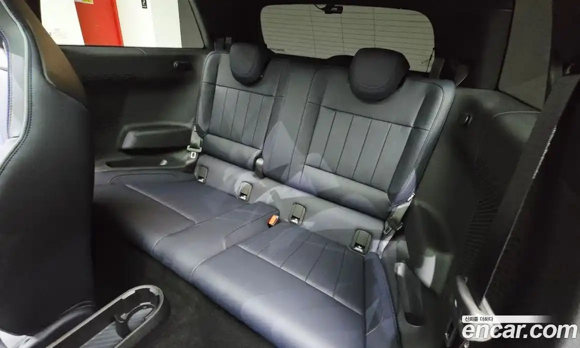 Mini Cooper 2024 0.1 автомат (гидро), фото 17
