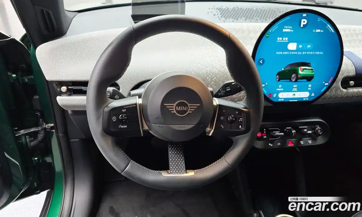 Mini Cooper 2024 0.1 автомат (гидро), фото 19