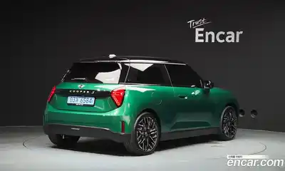 Mini Cooper 2024 0.1 автомат (гидро), миниатюра 2
