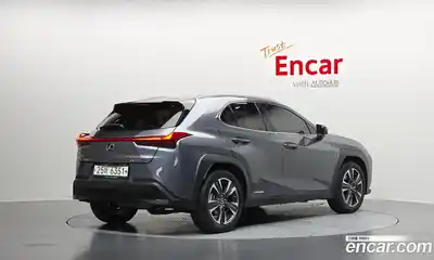 Lexus UX 2019 2.0 автомат (гидро), миниатюра 2