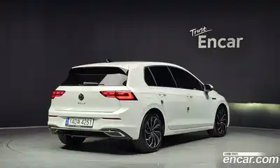 Volkswagen Golf 2024 2.0 автомат (гидро), миниатюра 2