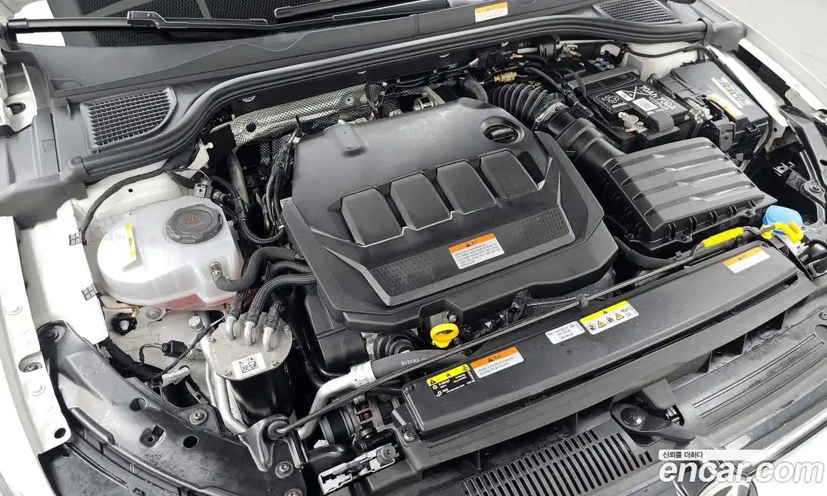 Volkswagen Golf 2024 2.0 автомат (гидро), фото 6