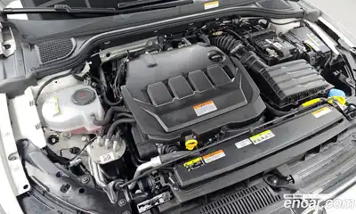 Volkswagen Golf 2024 2.0 автомат (гидро), миниатюра 6