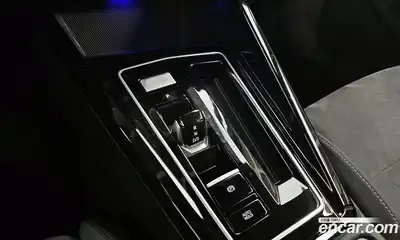 Volkswagen Golf 2024 2.0 автомат (гидро), миниатюра 9