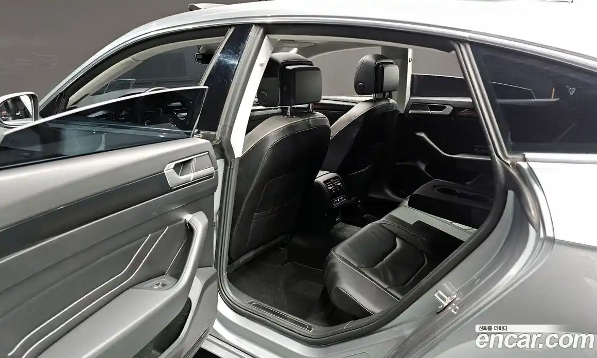 Volkswagen Arteon 2023 2.0 автомат (гидро), фото 12