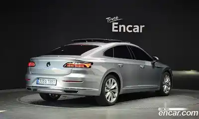 Volkswagen Arteon 2023 2.0 автомат (гидро), миниатюра 2
