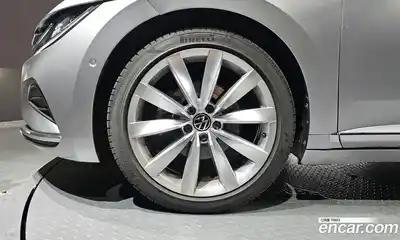 Volkswagen Arteon 2023 2.0 автомат (гидро), миниатюра 5