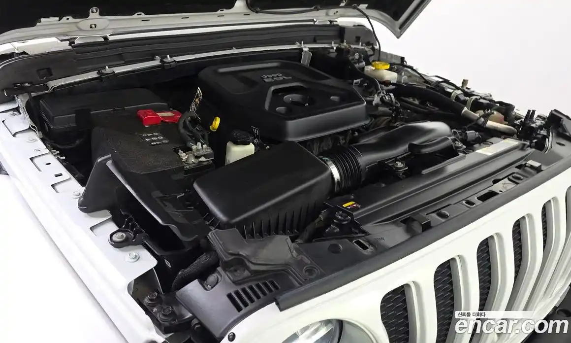 Jeep Wrangler 2022 2.0 автомат (гидро), фото 6