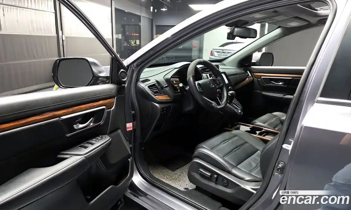 Honda CR-V 2021 1.5 автомат (гидро), фото 13