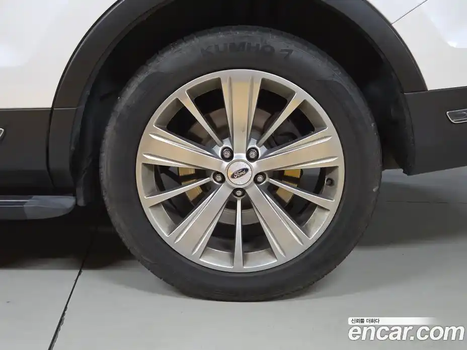 Ford Explorer 2018 3.5 автомат (гидро), фото 5