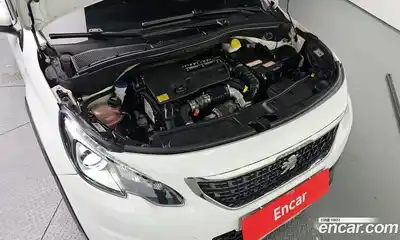 Peugeot 2008 2018 1.6 автомат (гидро), миниатюра 6