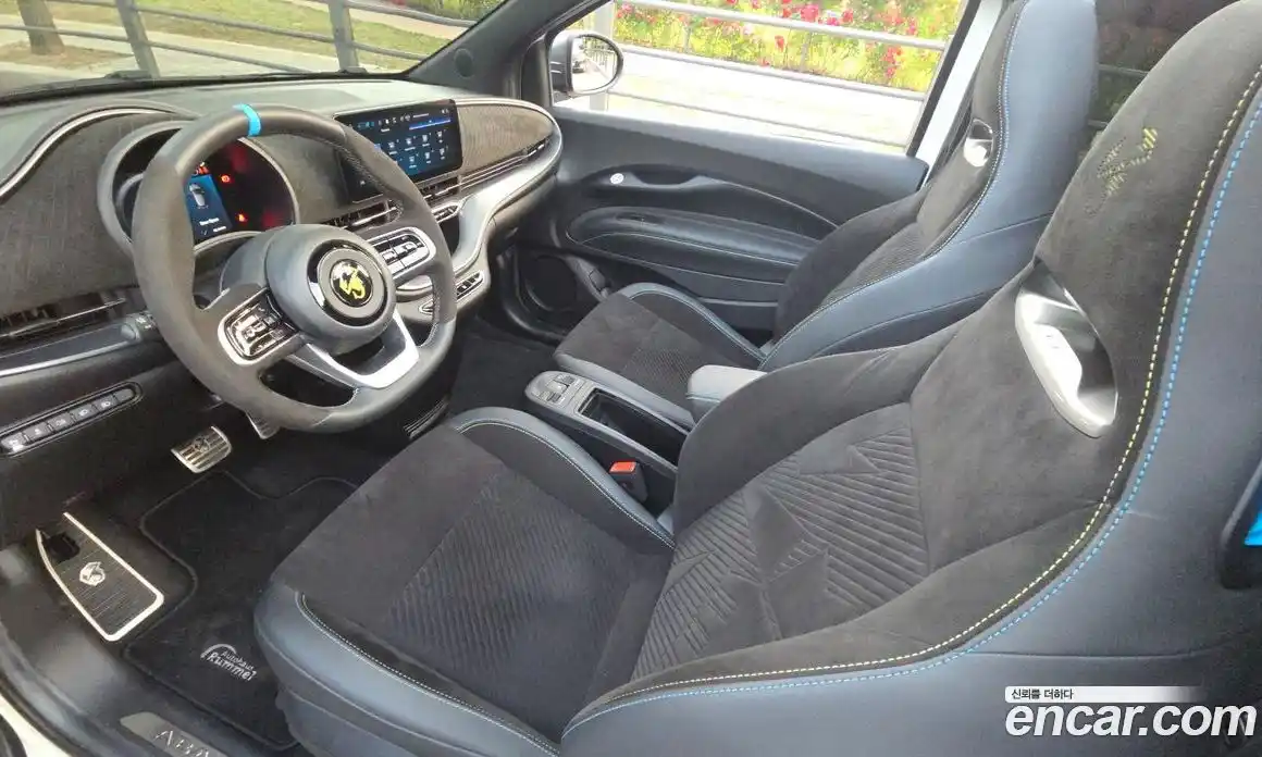 Fiat 500 2024 автомат (гидро), фото 14