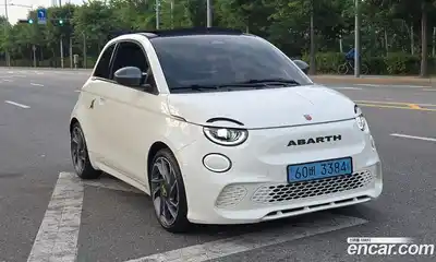 Fiat 500 2024 автомат (гидро), миниатюра 6