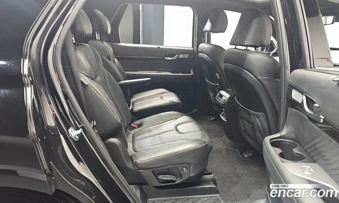 Hyundai Palisade 2023 3.8 автомат (гидро), фото 12