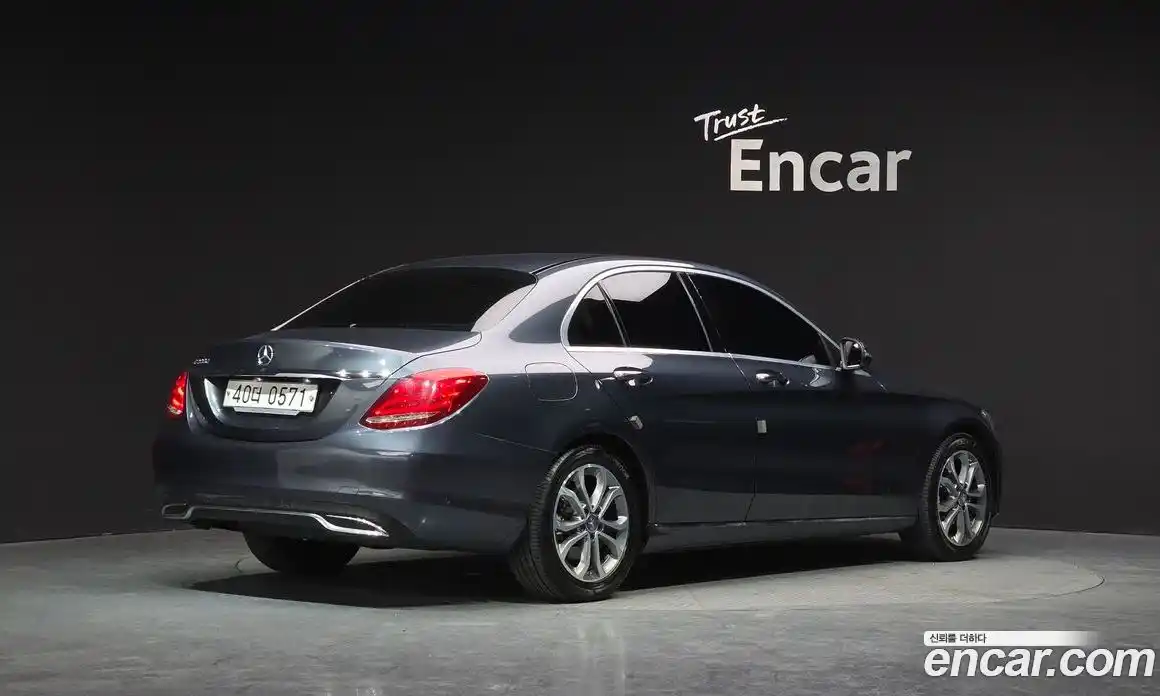 Mercedes-Benz C-Class 2015 2.1 гидро, фото 2 Mercedes-Benz C-Class 2015 2.1 гидро, фото 2