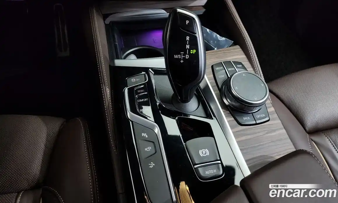 BMW 6 серия 2019 2.0 автомат (гидро), фото 9