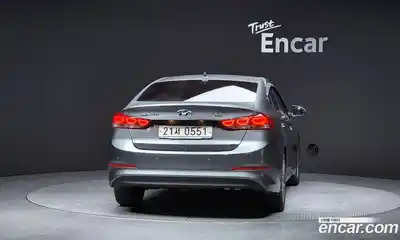Hyundai Avante 2016 1.6 автомат (гидро), миниатюра 4