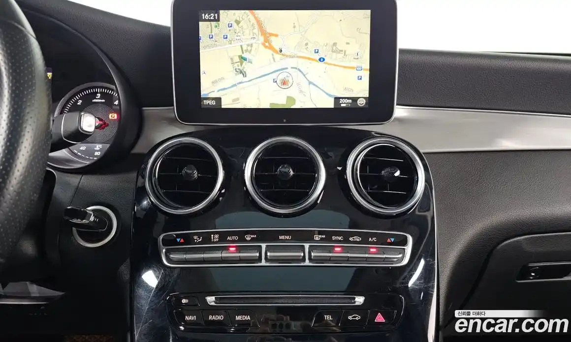 Mercedes-Benz GLC-Class 2017 2.1 гидро, фото 15 Mercedes-Benz GLC-Class 2017 2.1 гидро, фото 15