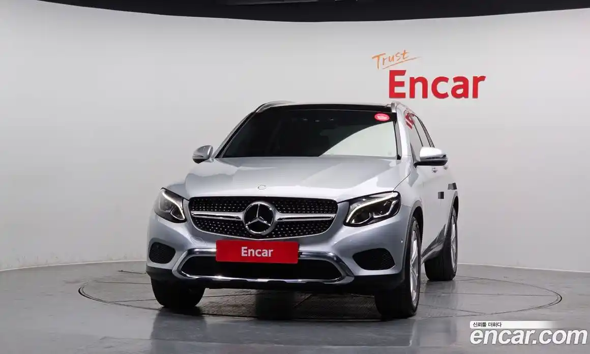 Mercedes-Benz GLC-Class 2017 2.1 гидро, фото 3 Mercedes-Benz GLC-Class 2017 2.1 гидро, фото 3