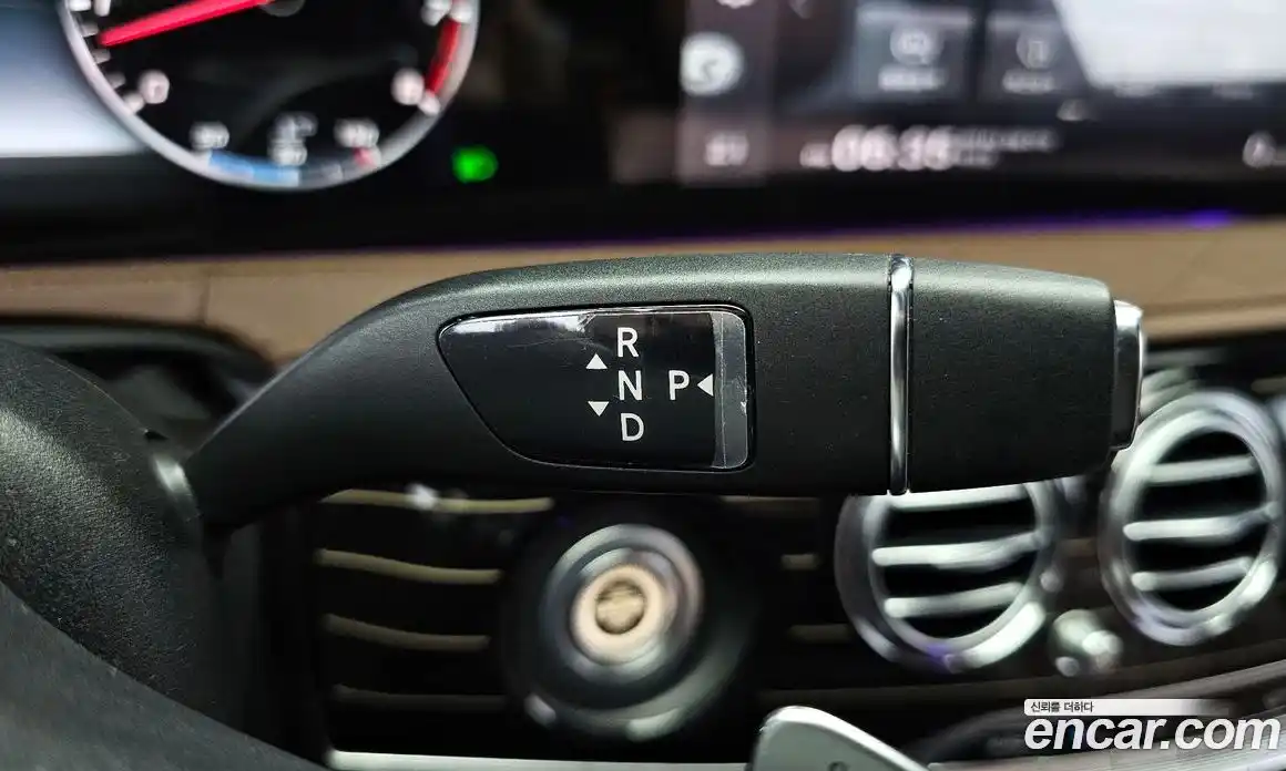 Mercedes-Benz S-Class 2018 6.0 гидро, фото 9 Mercedes-Benz S-Class 2018 6.0 гидро, фото 9