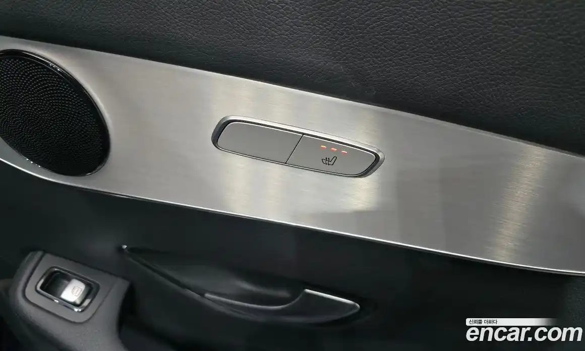 Mercedes-Benz GLC-Class 2018 2.0 гидро, фото 18 Mercedes-Benz GLC-Class 2018 2.0 гидро, фото 18