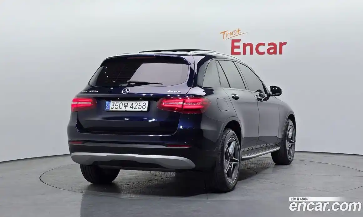 Mercedes-Benz GLC-Class 2018 2.0 гидро, фото 2 Mercedes-Benz GLC-Class 2018 2.0 гидро, фото 2