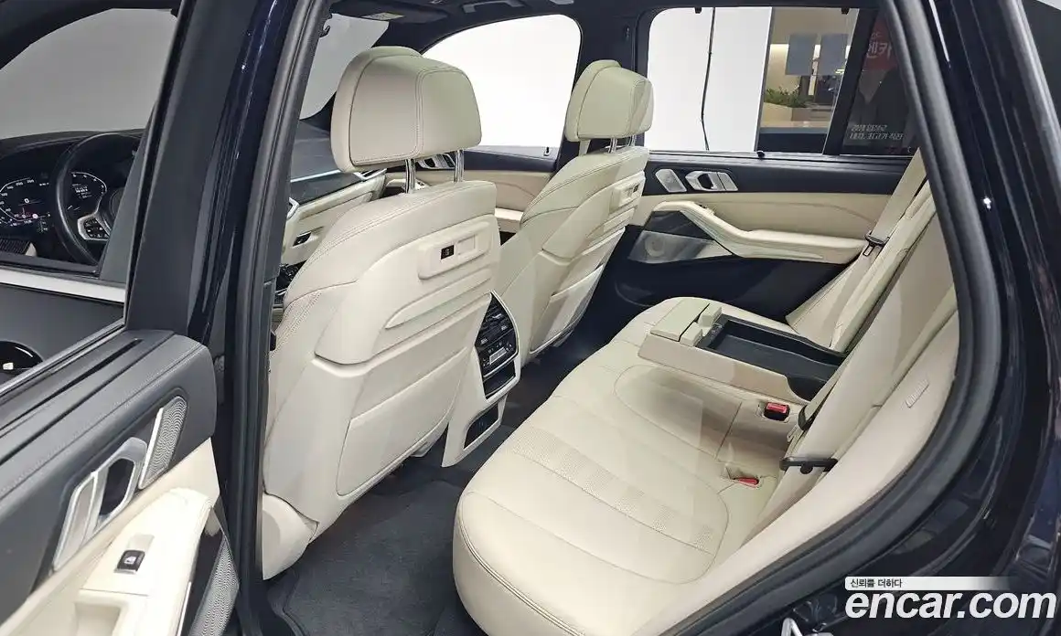 BMW X5 2022 4.4 автомат (гидро), фото 11