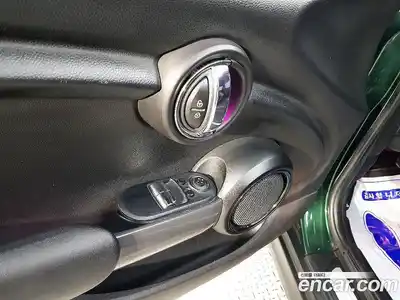 Mini Cooper 2014 1.5 автомат (гидро), миниатюра 11