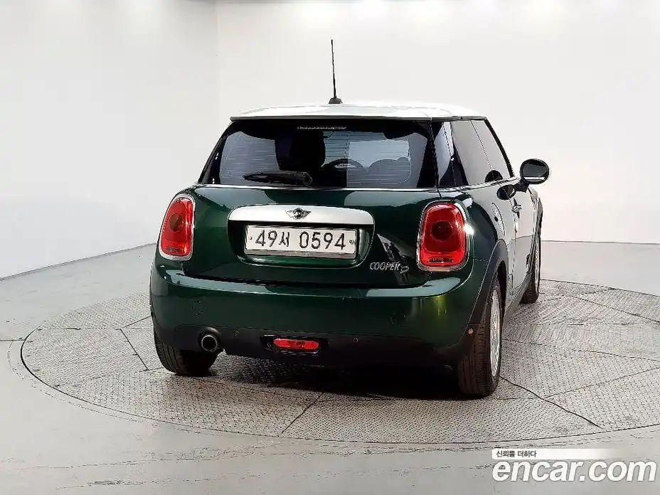 Mini Cooper 2014 1.5 автомат (гидро), фото 3