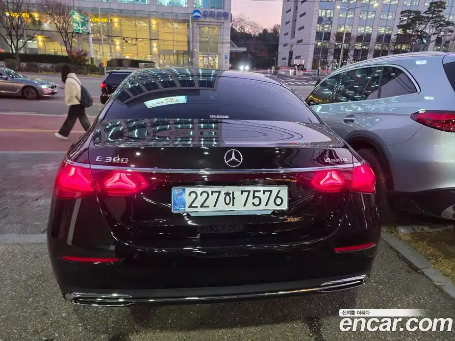 Mercedes-Benz E-Class 2025 2.0 автомат (гидро), фото 7