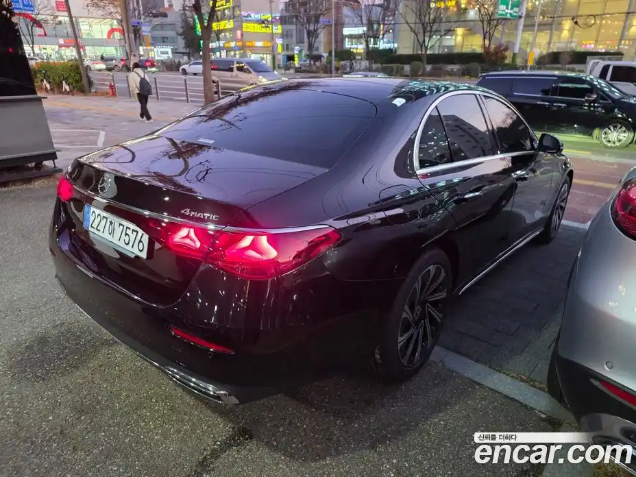 Mercedes-Benz E-Class 2025 2.0 автомат (гидро), фото 8