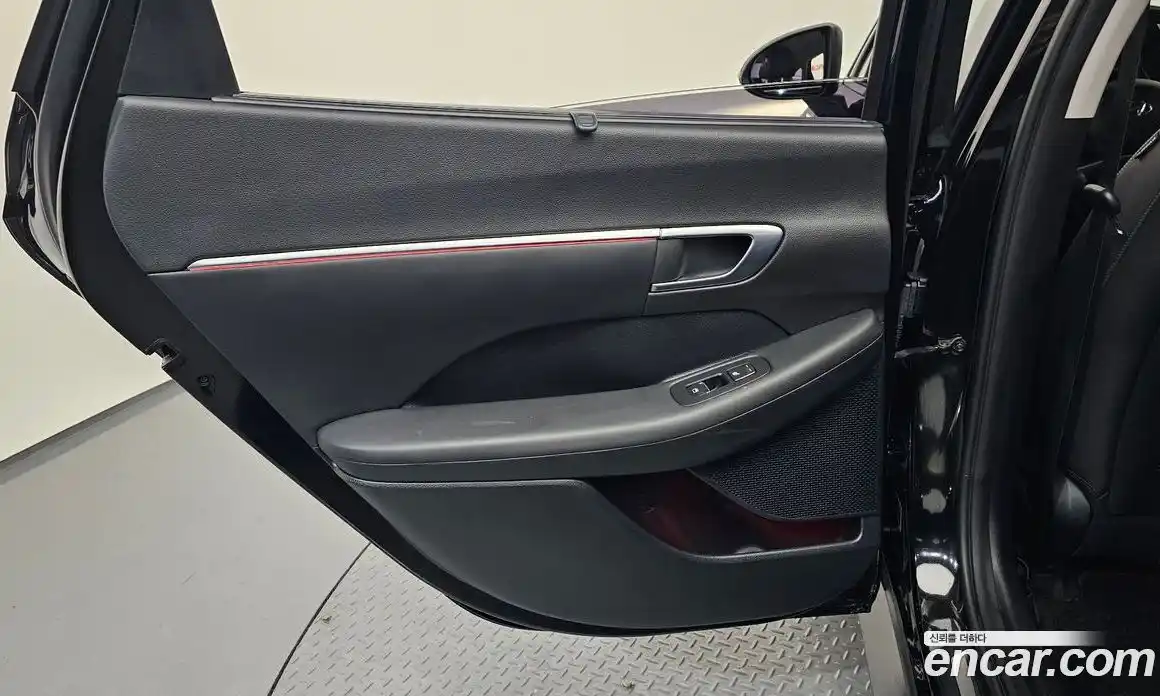 Hyundai Sonata 2019 2.0 автомат (гидро), фото 15