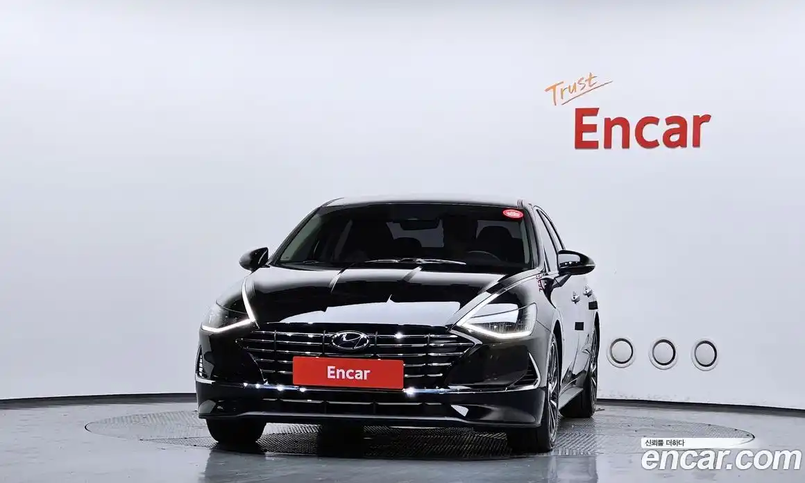 Hyundai Sonata 2019 2.0 автомат (гидро), фото 3