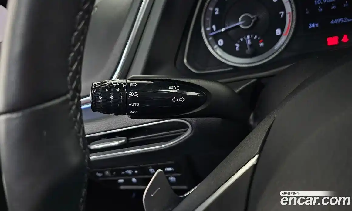 Hyundai Sonata 2019 2.0 автомат (гидро), фото 40