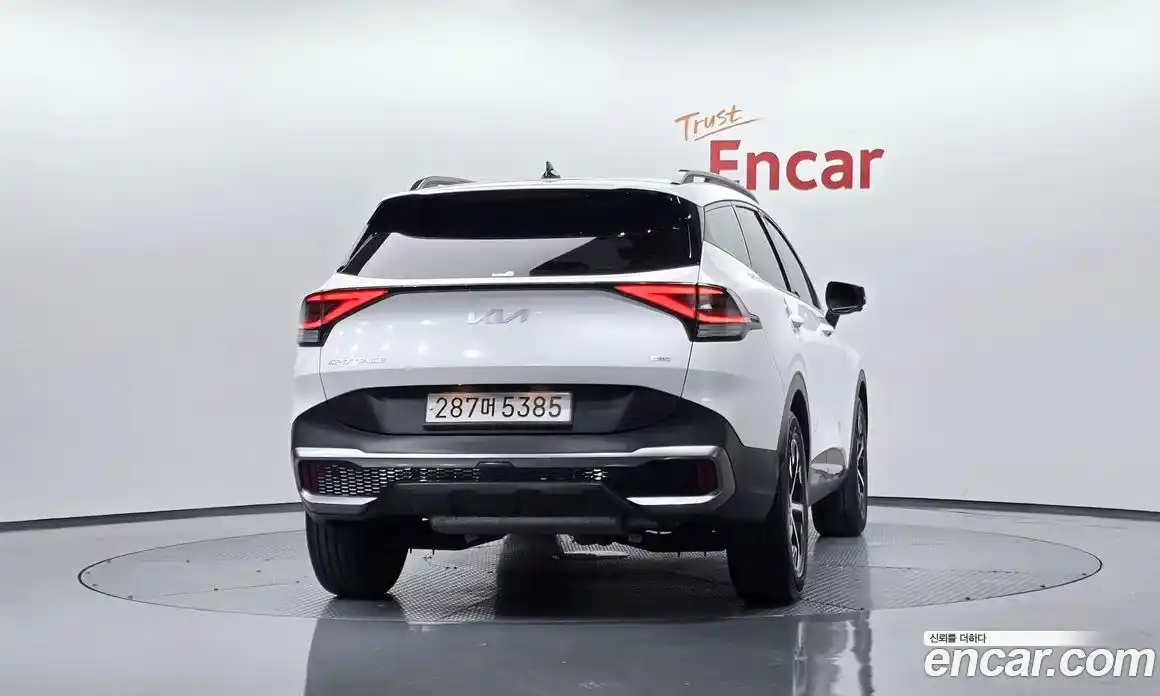 Kia Sportage 2022 1.6 автомат (гидро), фото 3
