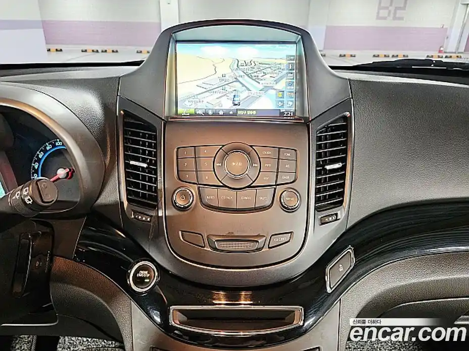 Chevrolet Orlando 2013 2.0 автомат (гидро), фото 14