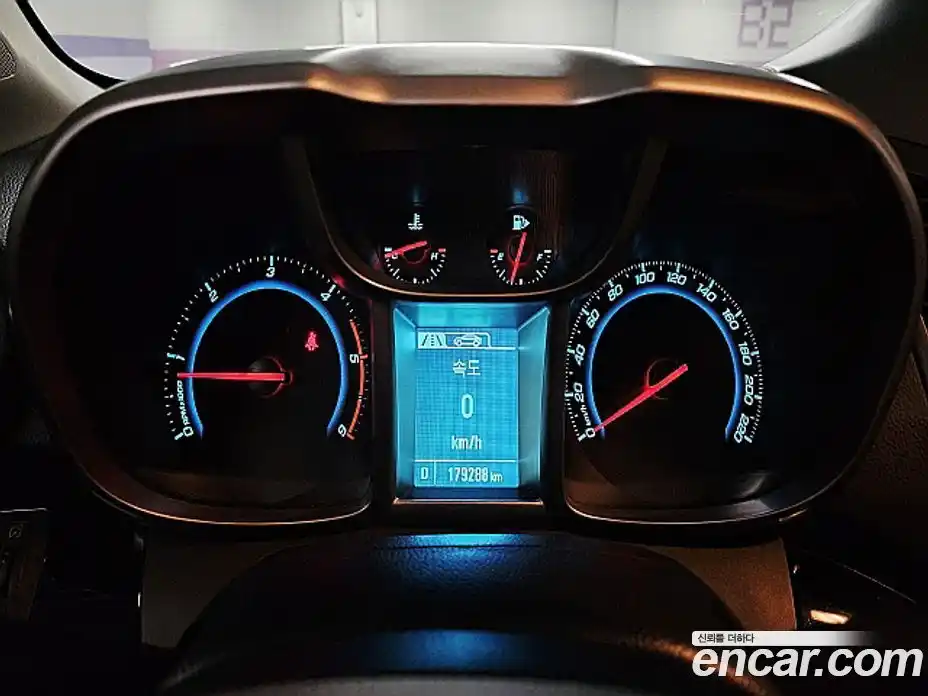 Chevrolet Orlando 2013 2.0 автомат (гидро), фото 10
