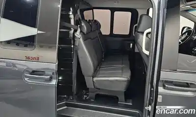 Hyundai Staria 2022 3.5 автомат (гидро), миниатюра 11