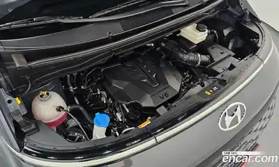 Hyundai Staria 2022 3.5 автомат (гидро), миниатюра 6