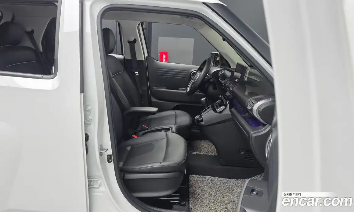 Hyundai Casper 2024 1.0 автомат (гидро), фото 17