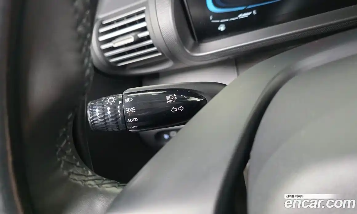 Hyundai Casper 2024 1.0 автомат (гидро), фото 33