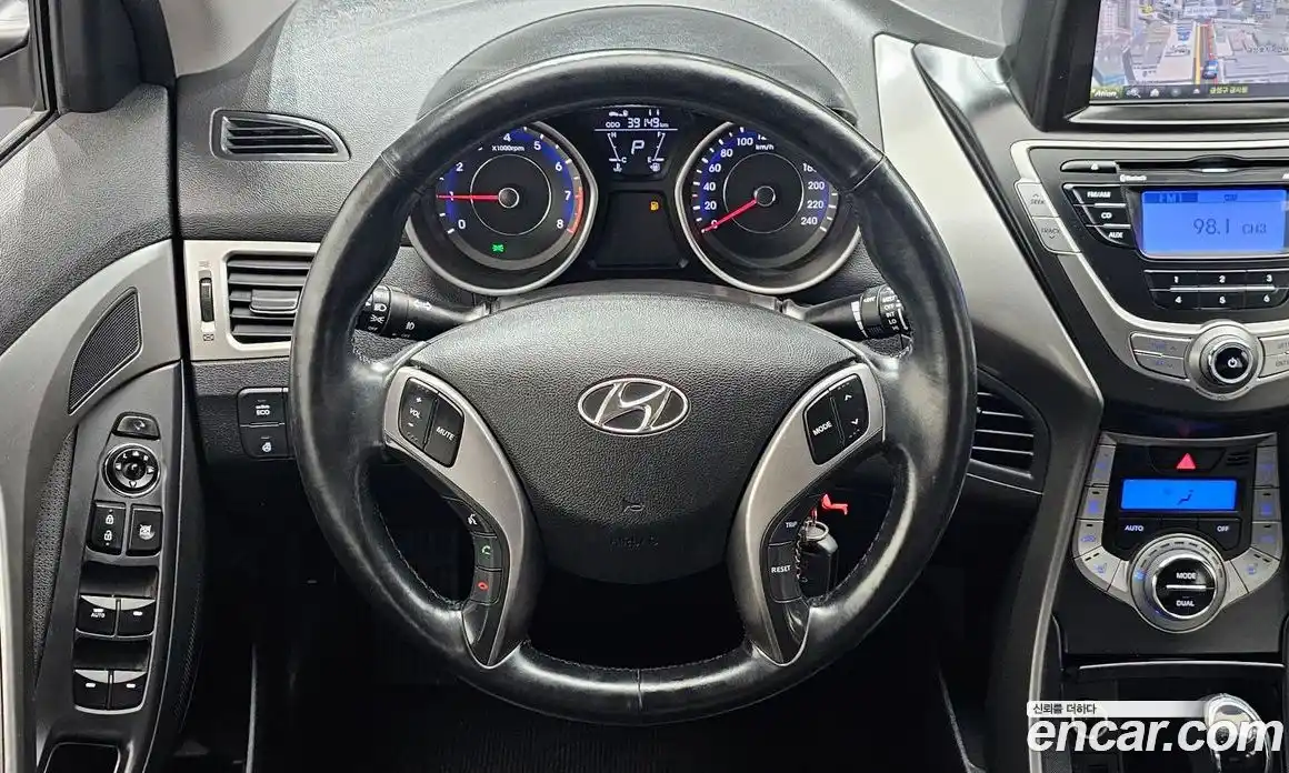 Hyundai Avante 2012 1.6 автомат (гидро), фото 18