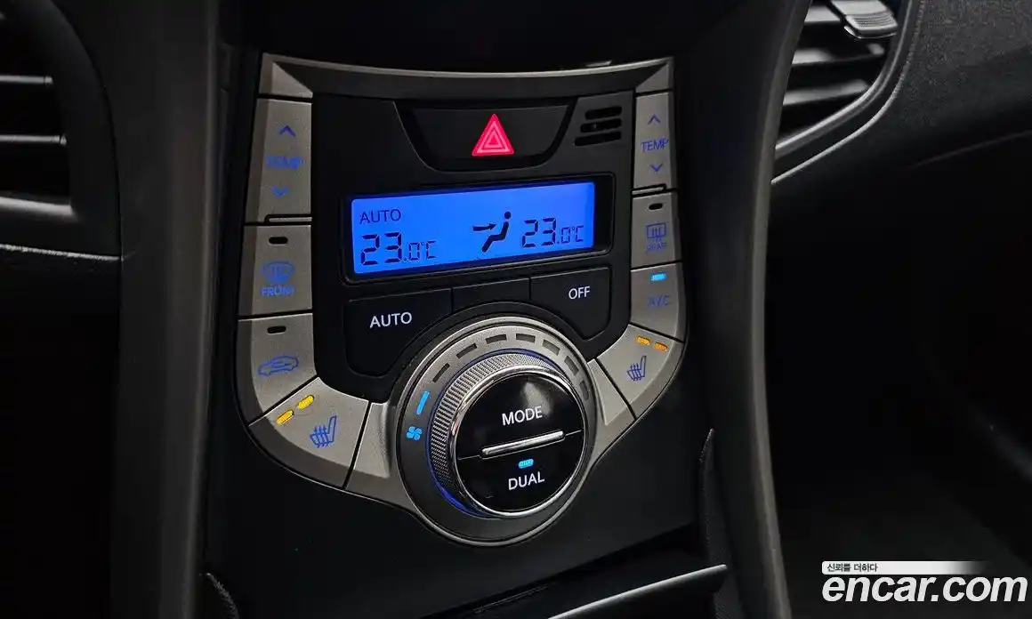 Hyundai Avante 2012 1.6 автомат (гидро), фото 22