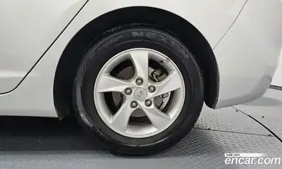 Hyundai Avante 2012 1.6 автомат (гидро), миниатюра 6