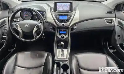 Hyundai Avante 2012 1.6 автомат (гидро), миниатюра 9
