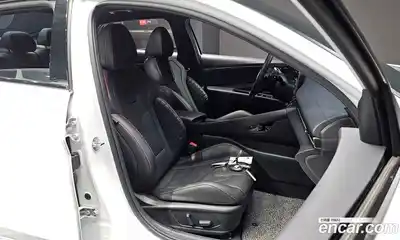 Hyundai Avante 2024 1.6 автомат (гидро), миниатюра 11